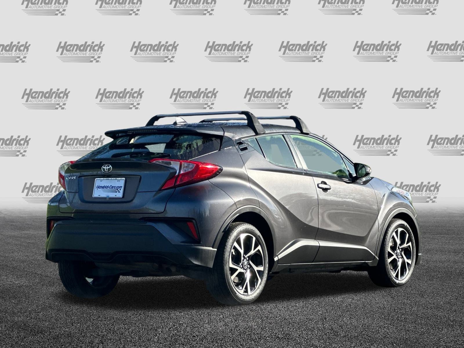 Used 2019 Toyota C-HR XLE image 5