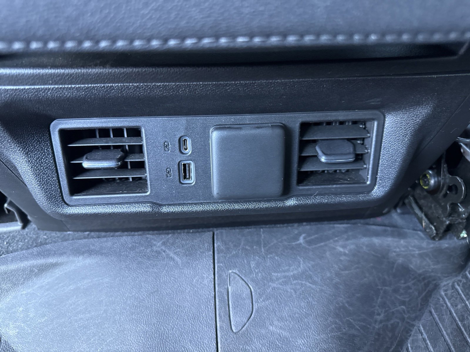 Used 2022 Chevrolet Silverado 1500 LT Trail Boss image 17