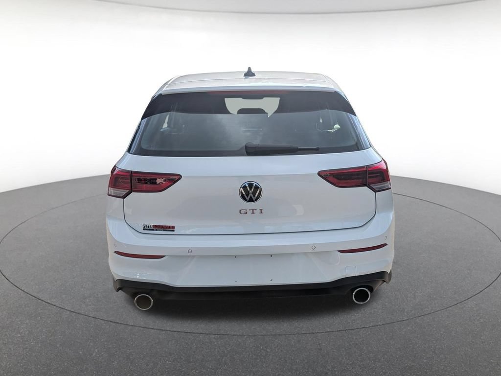 Used 2026 Volkswagen GTI SE FWD image 4