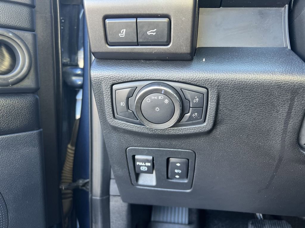 Used 2020 Ford Expedition Max Limited w/ Special Edition Package image 18