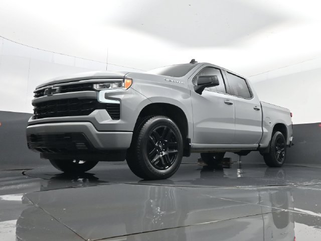 Used 2024 Chevrolet Silverado 1500 RST w/ Protection Package AWD/4WD image 32
