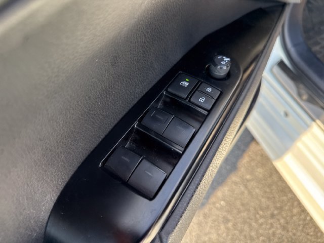 Used 2025 Toyota Camry XSE AWD/4WD image 25