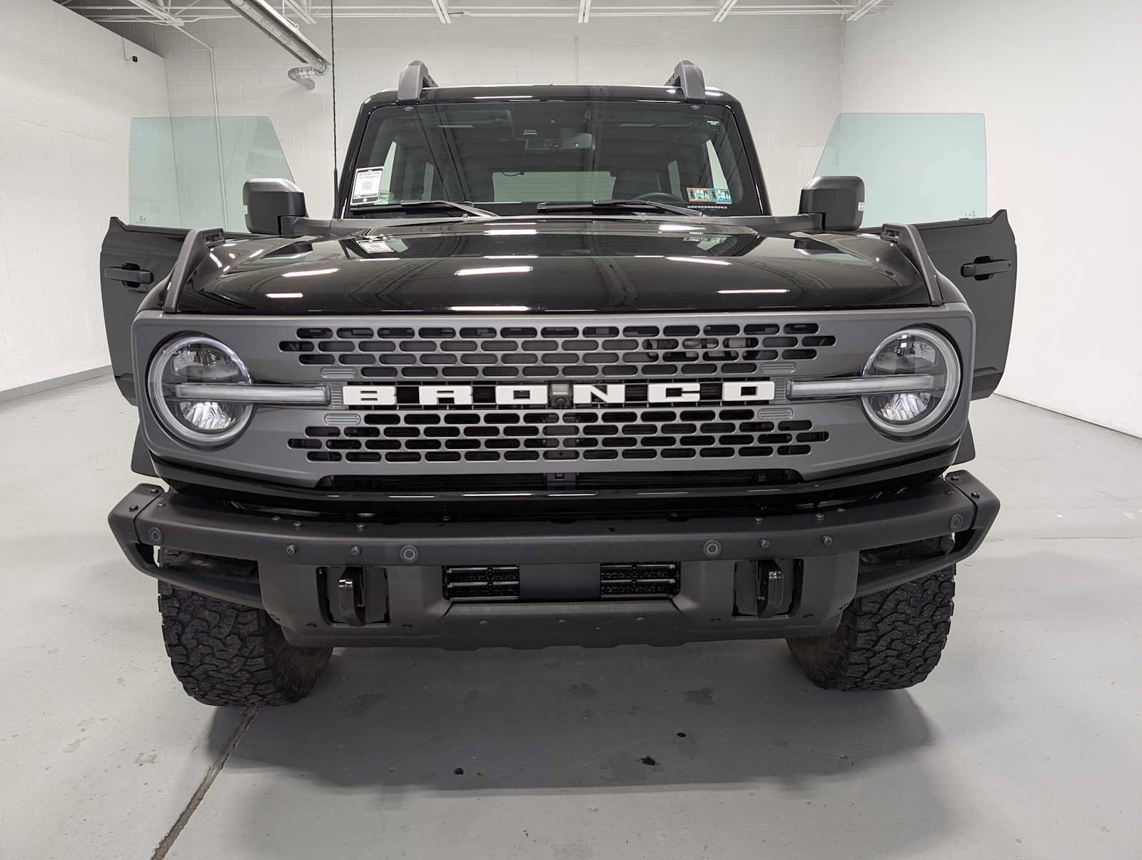 Used 2024 Ford Bronco Badlands AWD/4WD image 15