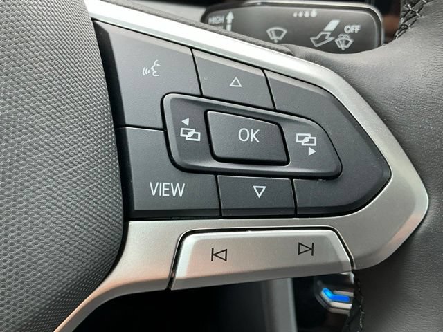 New 2026 Volkswagen Jetta SE FWD image 25