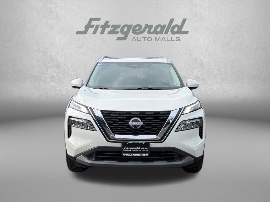 Used 2023 Nissan Rogue SV w/ SV Premium B Package AWD/4WD image 2