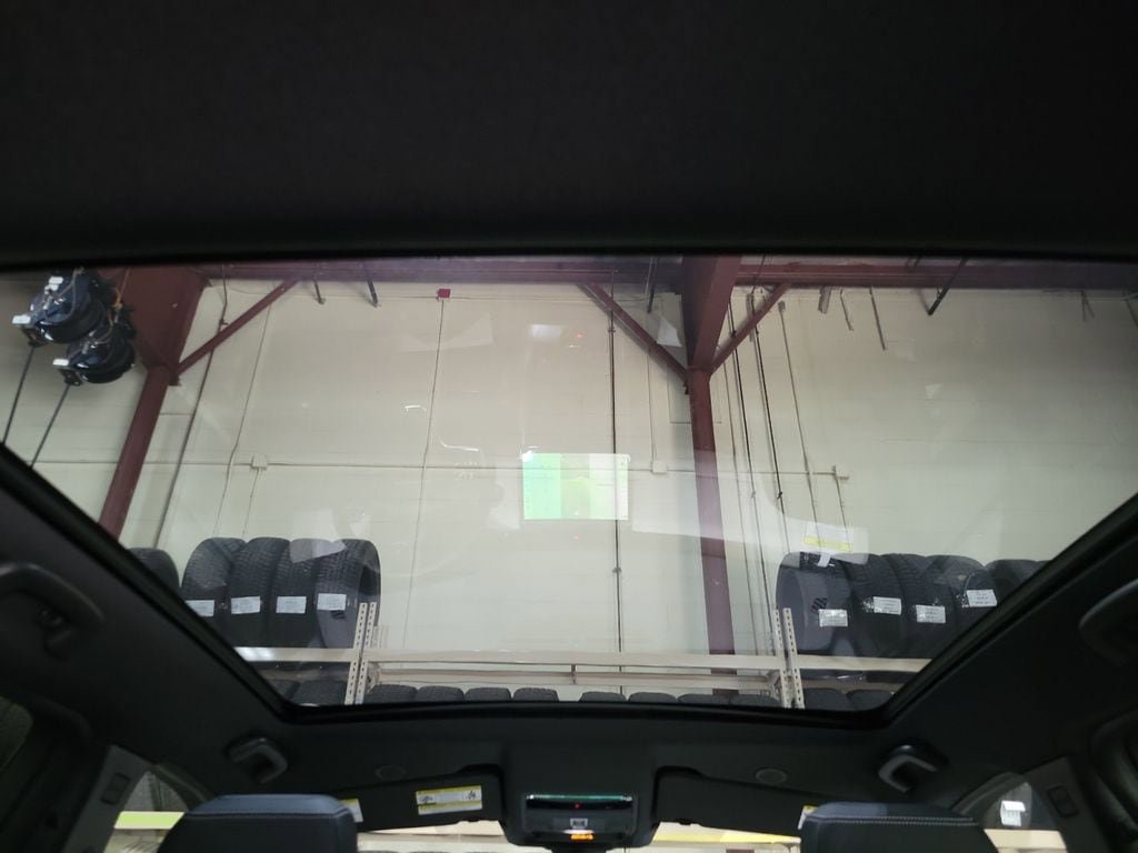 New 2026 Land Rover Discovery Sport Landmark AWD/4WD image 27