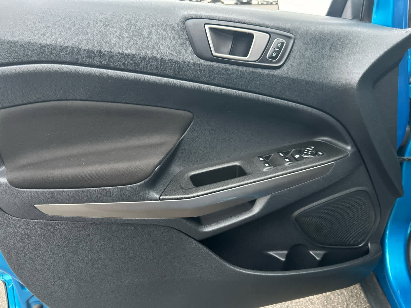 Used 2020 Ford EcoSport SE image 10