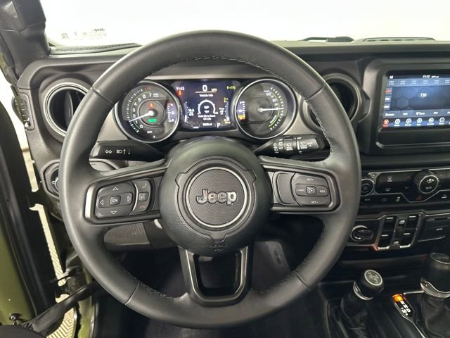 Used 2023 Jeep Wrangler Unlimited w/ Convenience Group image 14