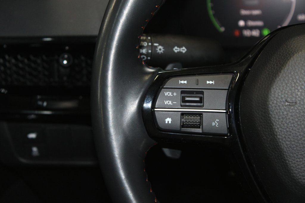 Used 2023 Honda CR-V Sport Touring image 26