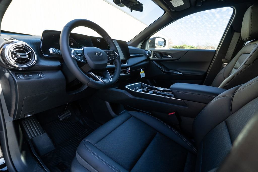 New 2026 Chevrolet Equinox LT image 12