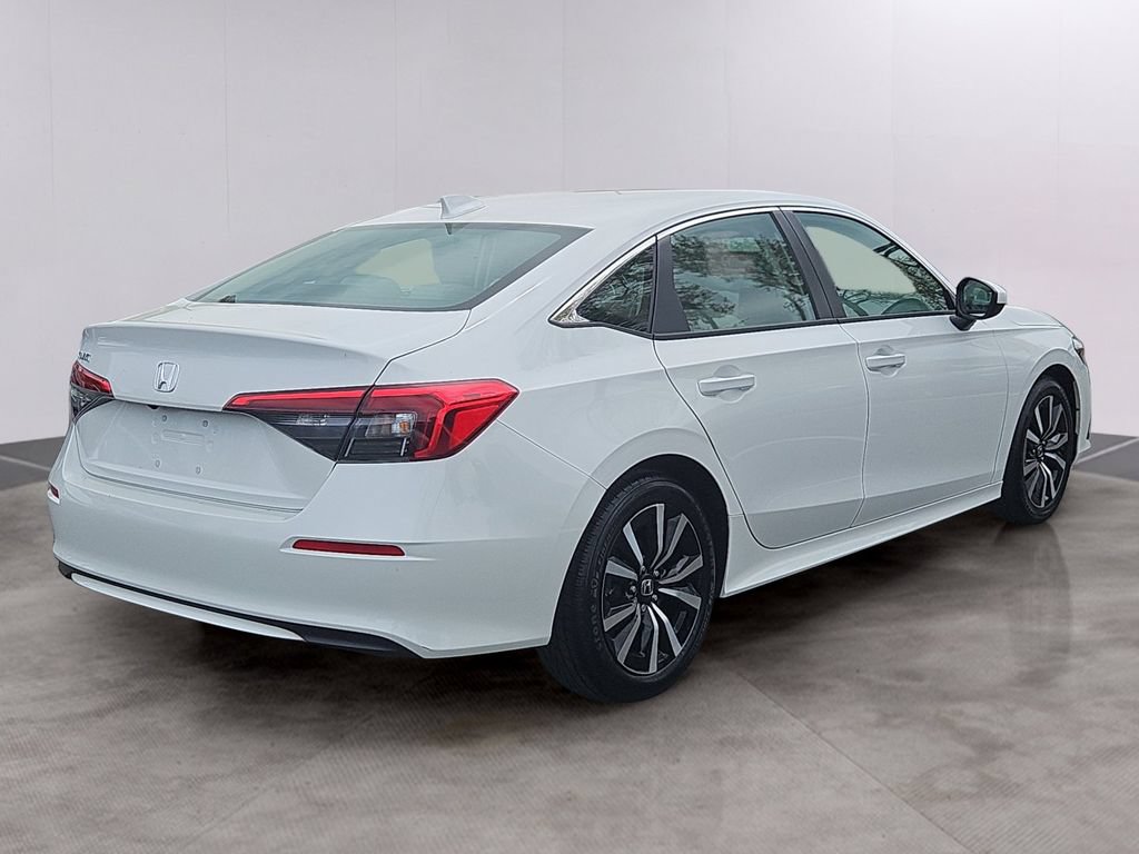 Used 2024 Honda Civic EX image 4
