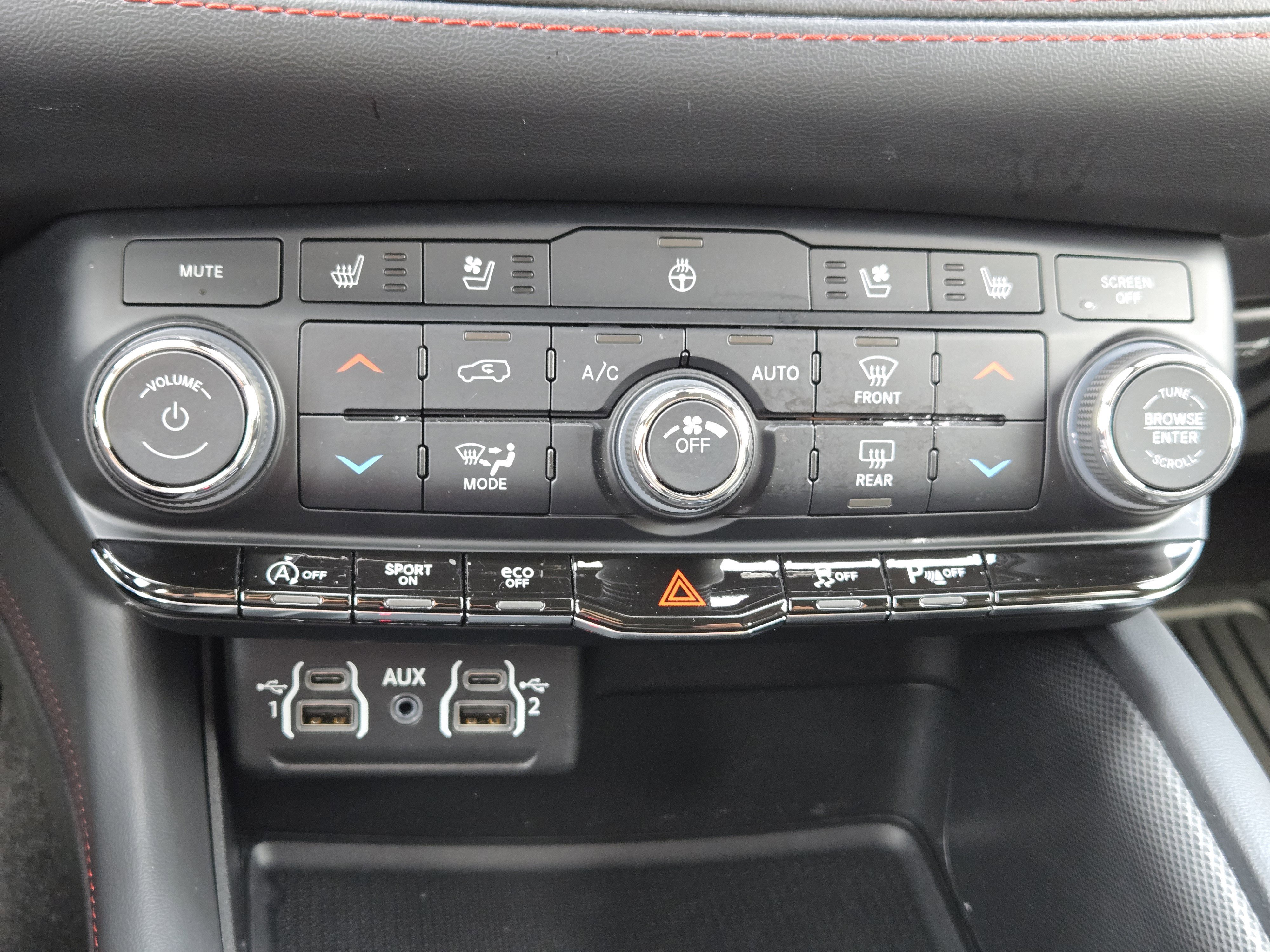 Used 2024 Dodge Durango GT image 22