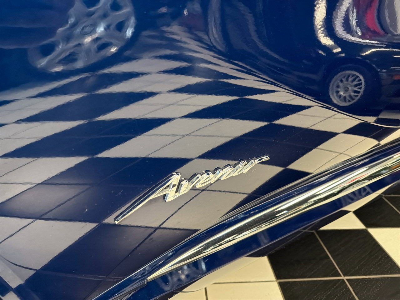 Used 2022 Buick Envision Avenir w/ Technology Package II image 7