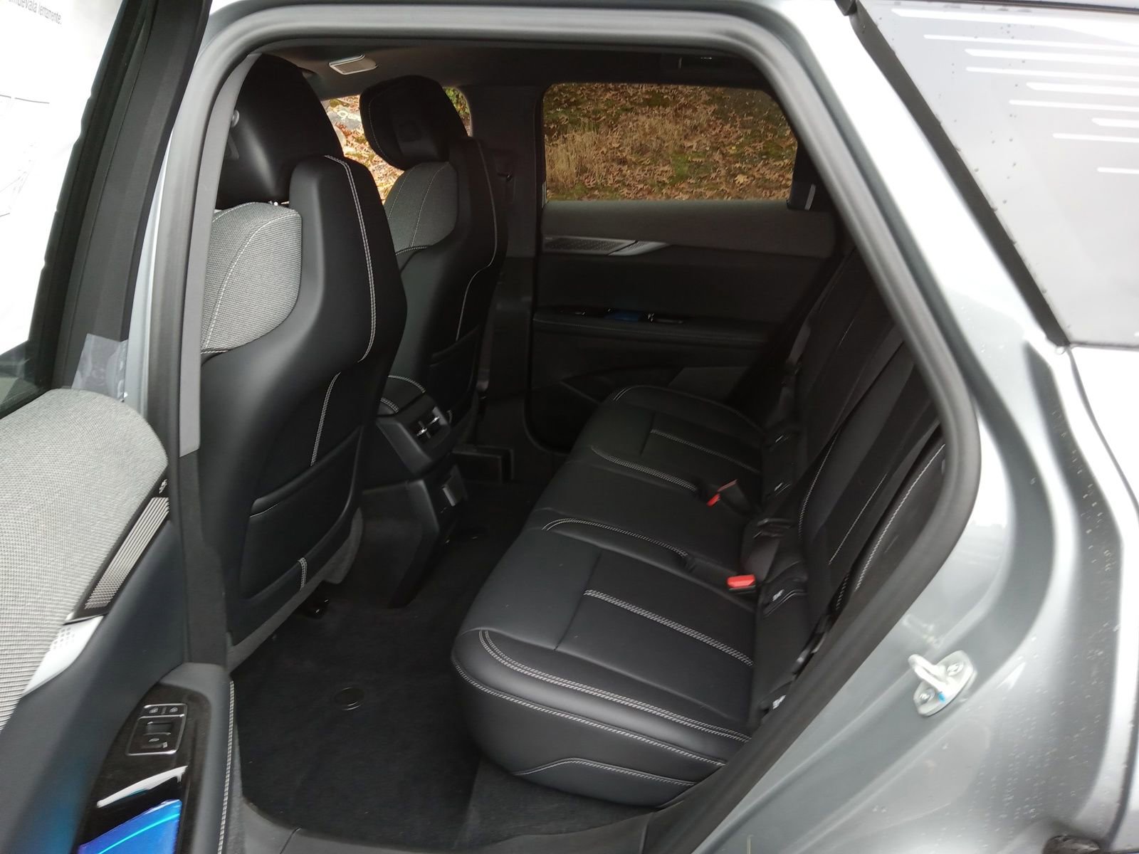 New 2026 Cadillac Optiq Sport 1 image 25