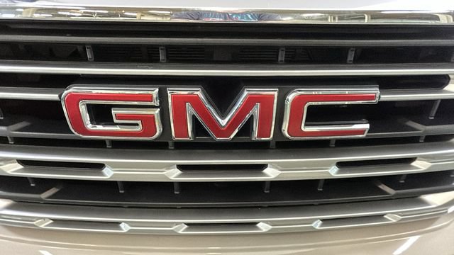 New 2026 GMC Sierra 1500 SLE AWD/4WD image 8