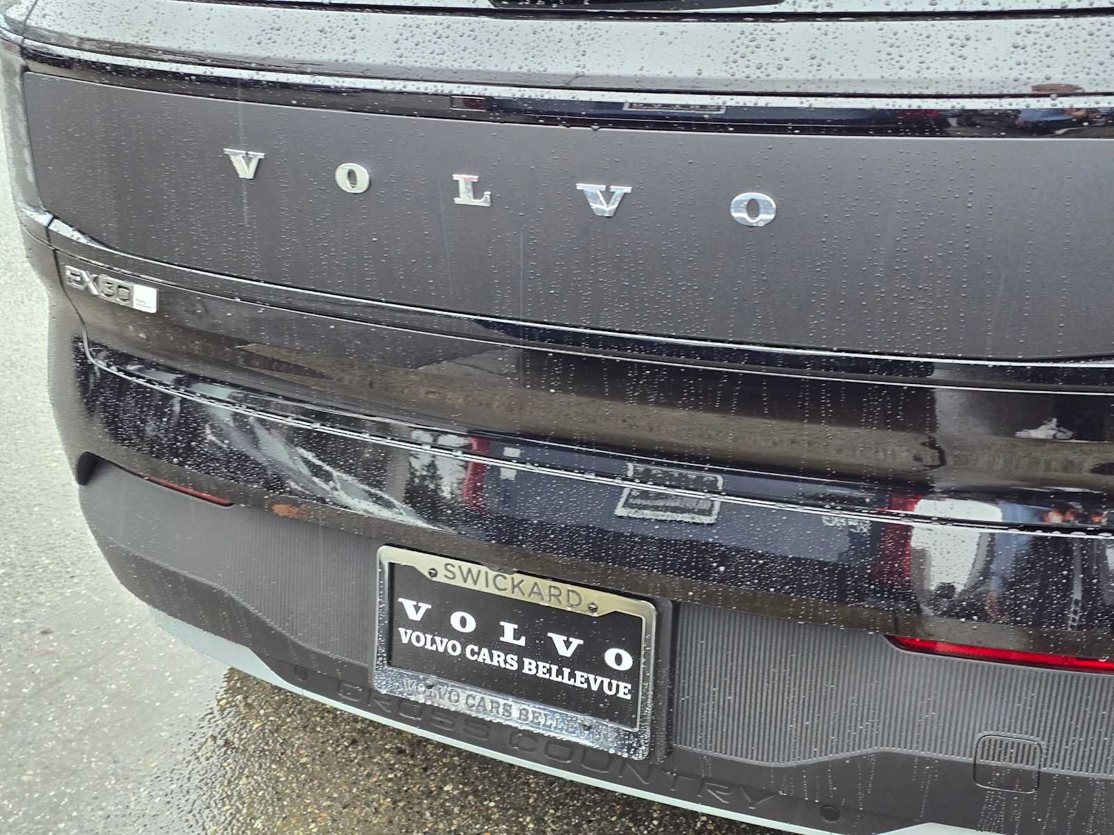 New 2026 Volvo EX30 Cross Country Ultra w/ Protection Package Premier AWD/4WD image 13