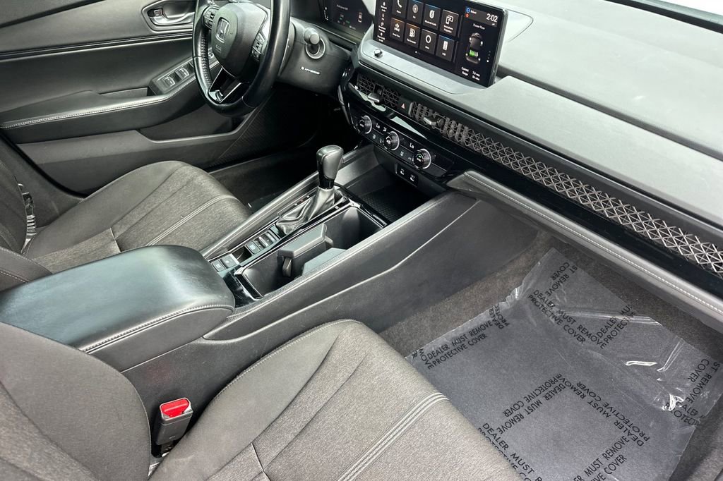 Used 2024 Honda Accord Sport image 15