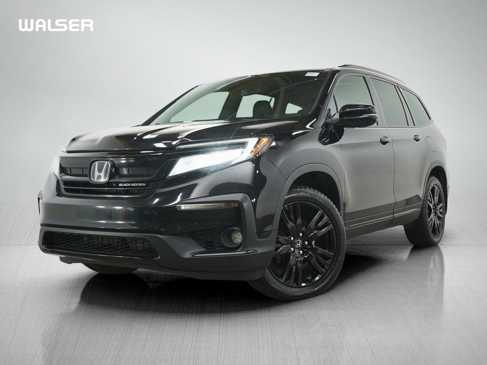 Used 2019 Honda Pilot Elite image 1