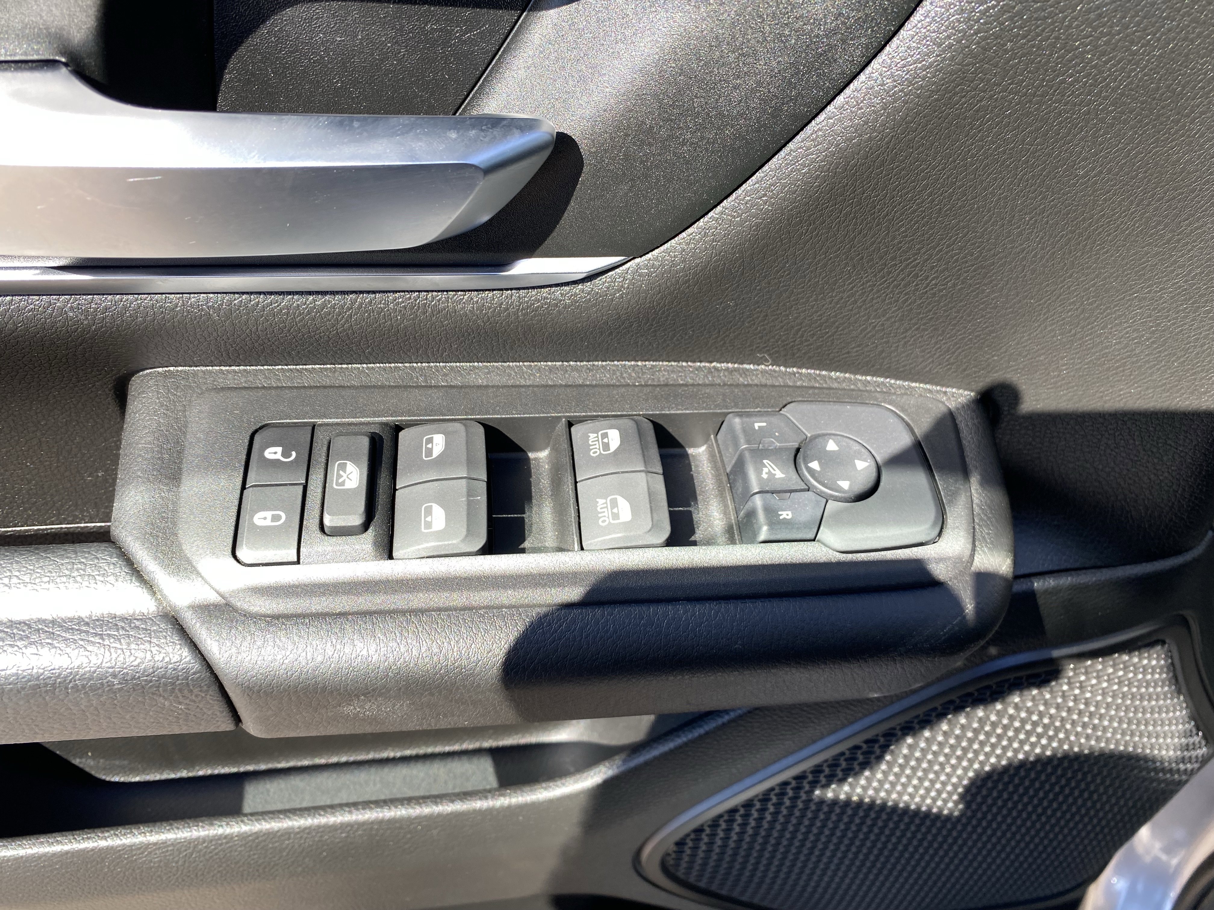 Used 2025 RAM 1500 Big Horn image 18