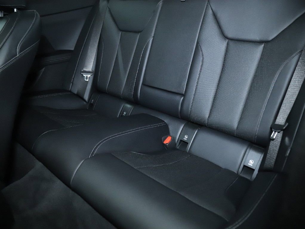 Used 2023 BMW 430i xDrive Coupe w/ Premium Package image 15