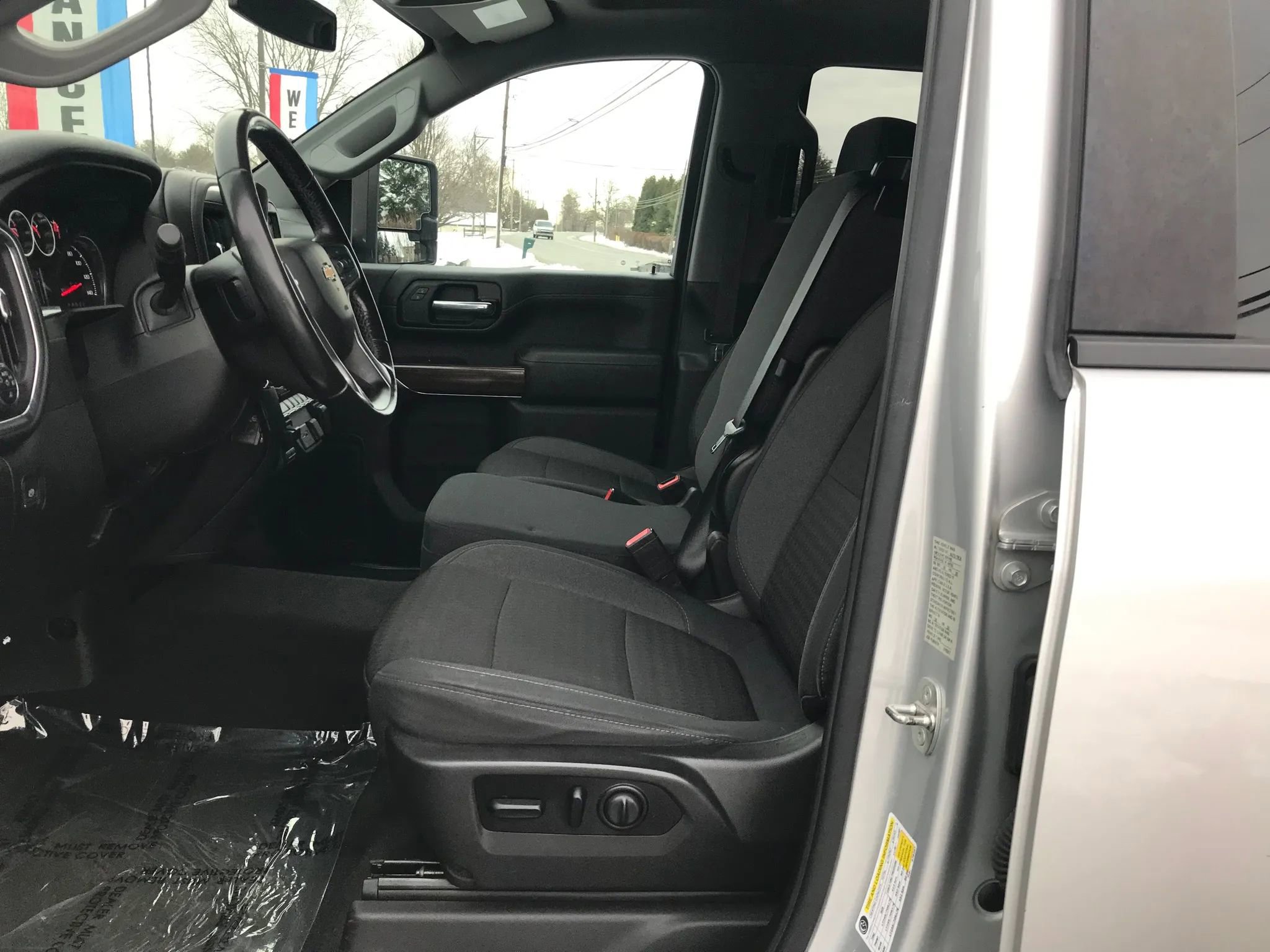 Used 2020 Chevrolet Silverado 2500 LT w/ Fleet Comfort Package image 29