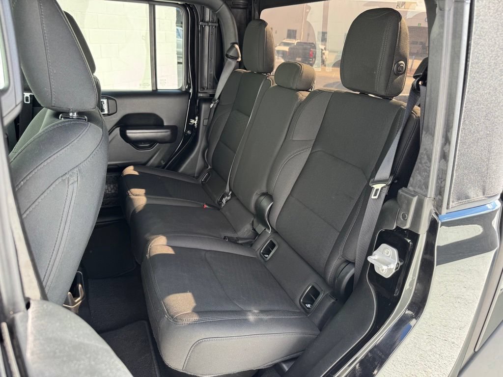 Used 2020 Jeep Gladiator Sport w/ Quick Order Package 24S AWD/4WD image 19