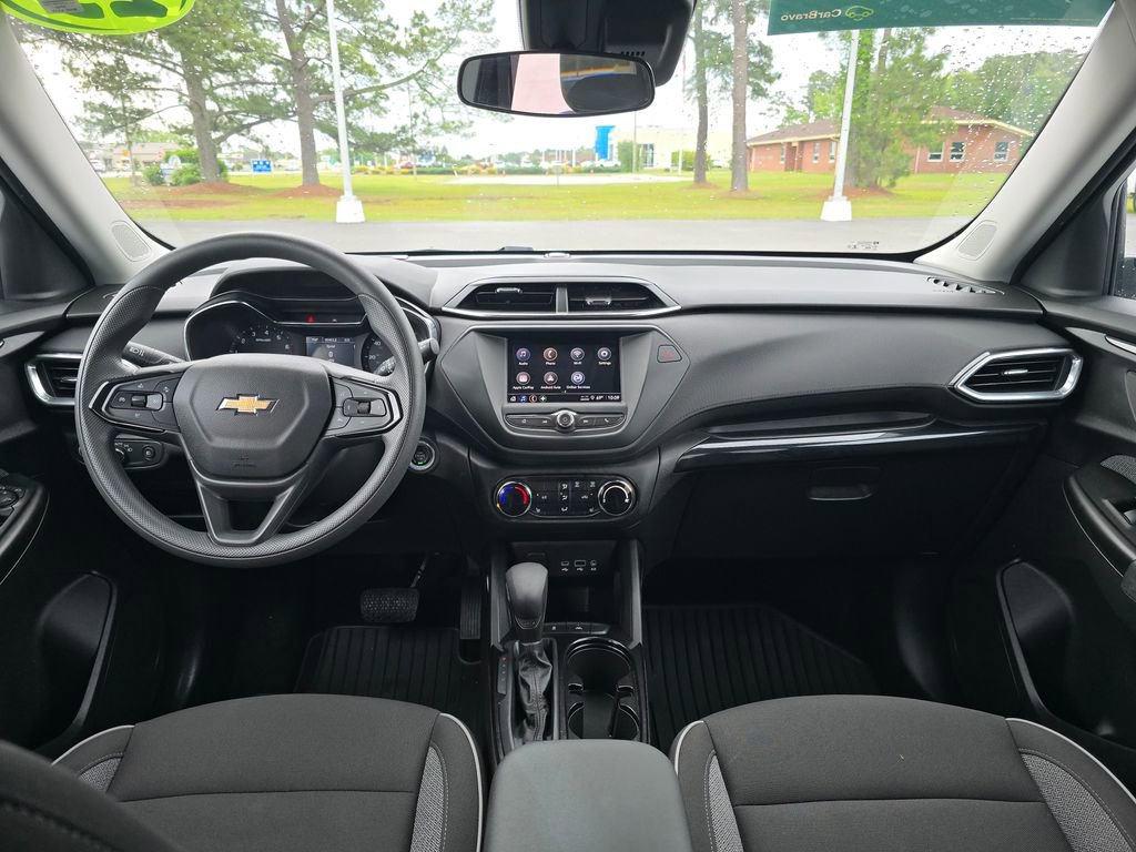 Certified 2023 Chevrolet TrailBlazer LT FWD image 12