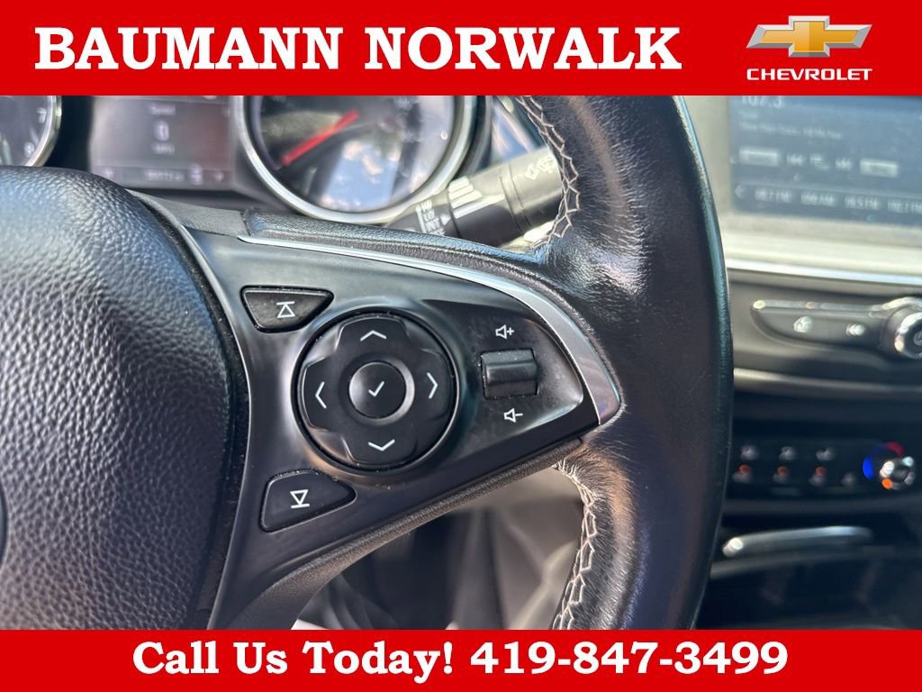 Used 2018 Buick Regal Preferred FWD image 15