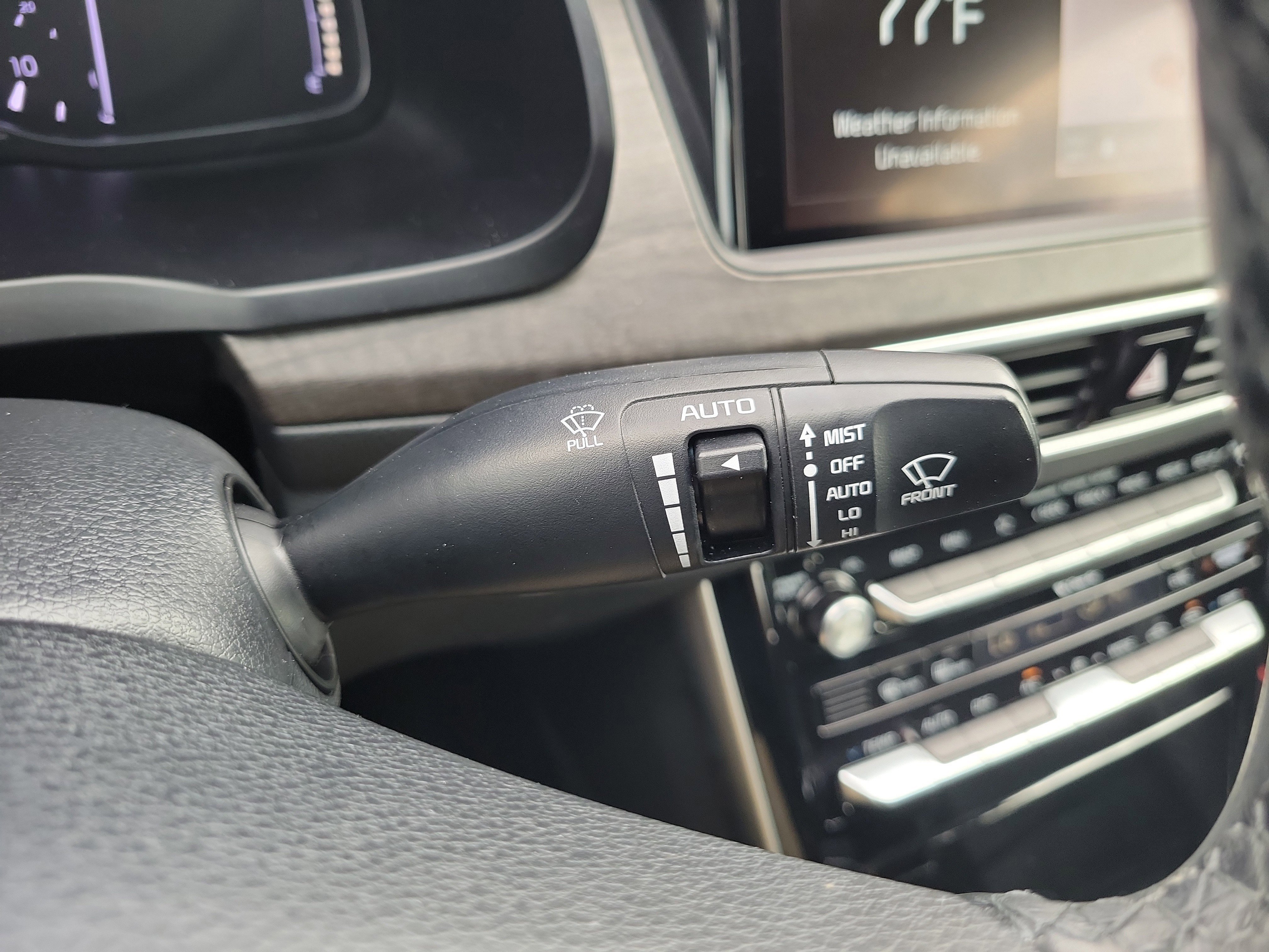 Certified 2020 Kia Cadenza Limited image 30