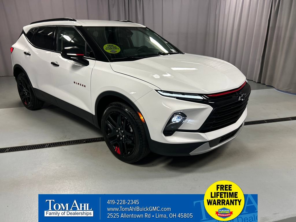 Used 2023 Chevrolet Blazer LT w/ Convenience Package FWD image 1