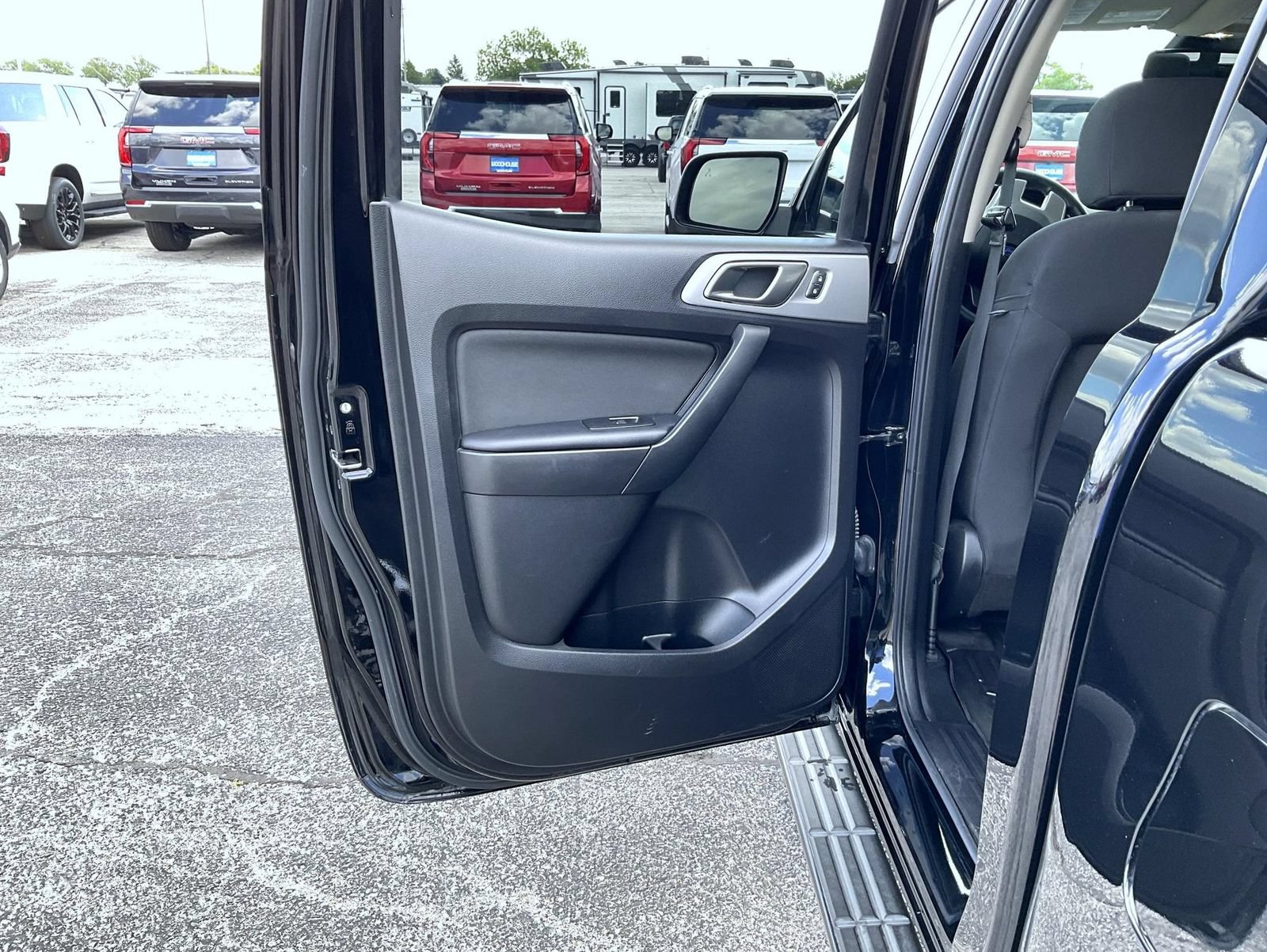 Used 2019 Ford Ranger XLT w/ Equipment Group 302A Luxury AWD/4WD image 20