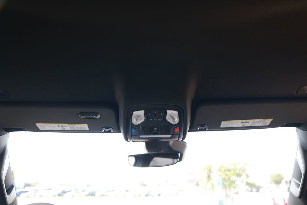 New 2026 RAM 1500 4x4 Crew Cab image 30