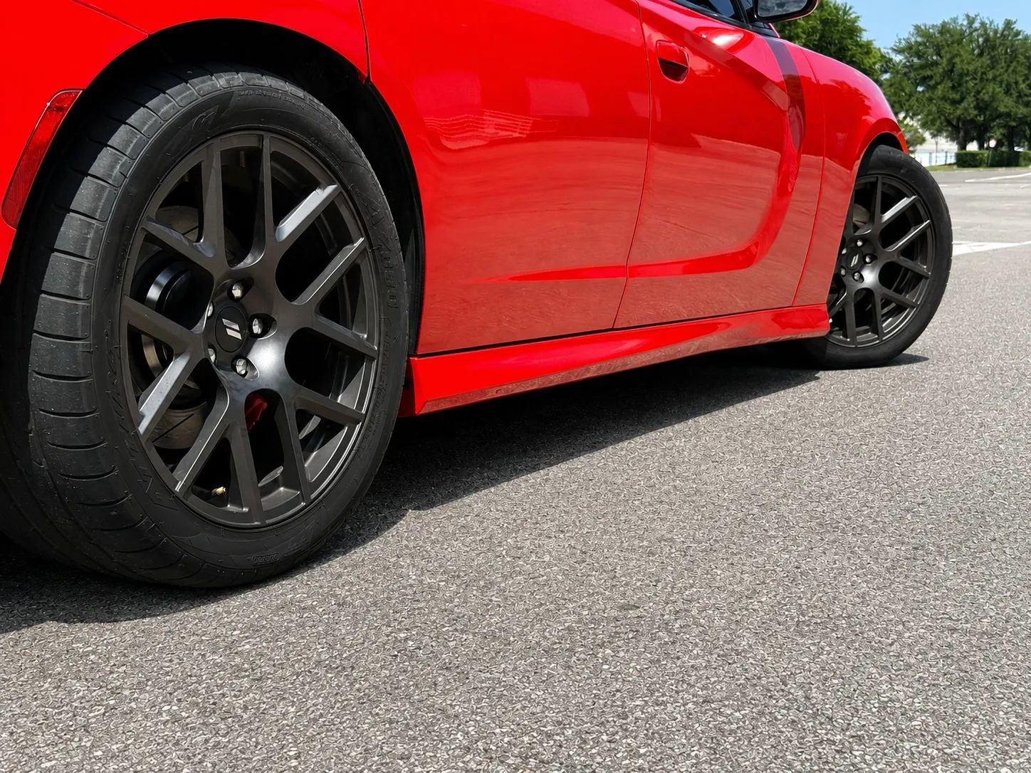 Used 2017 Dodge Charger R/T Scat Pack w/ Beats Audio Group RWD image 9