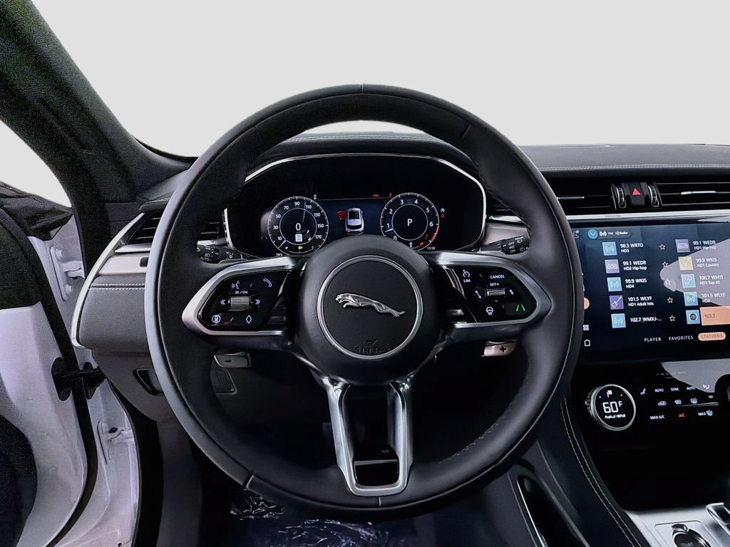 New 2026 Jaguar F-PACE R-Dynamic S AWD/4WD image 11