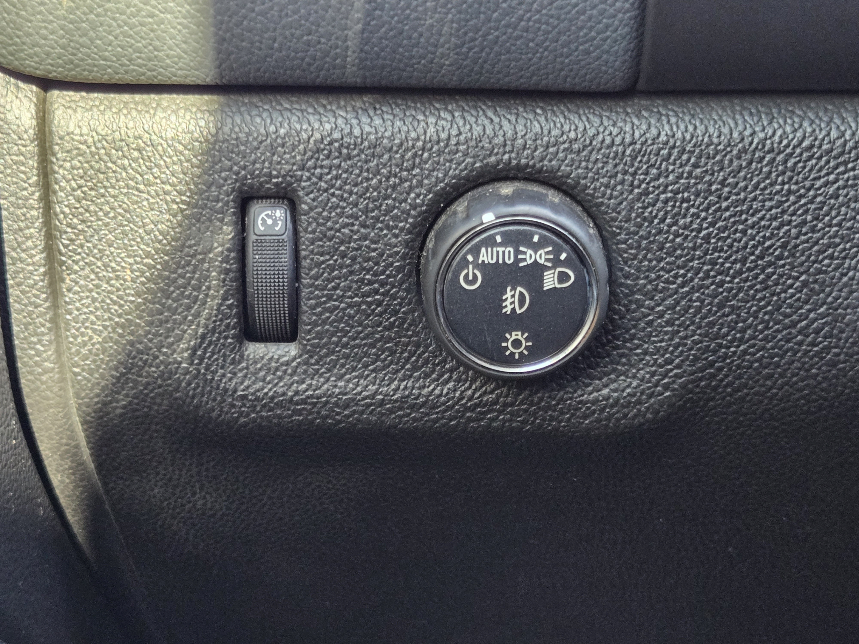 Used 2019 Chevrolet Colorado Z71 RWD image 19