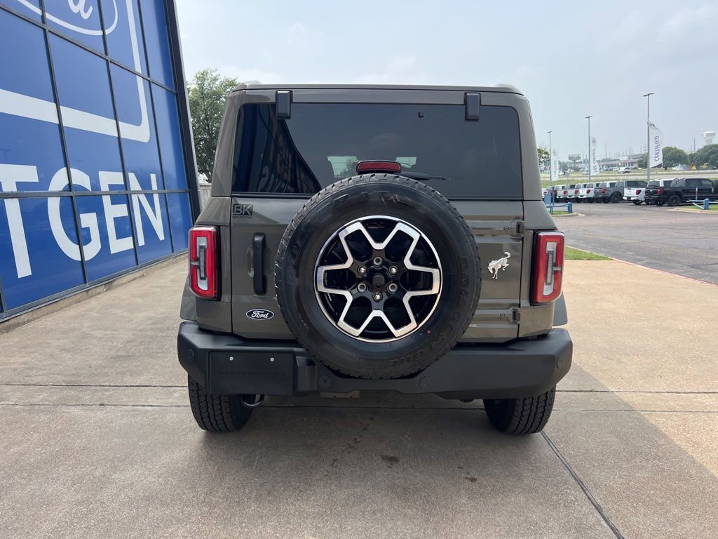 New 2026 Ford Bronco Outer Banks AWD/4WD image 6