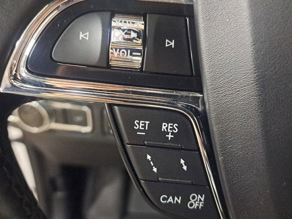 Used 2019 Lincoln Navigator Reserve image 37