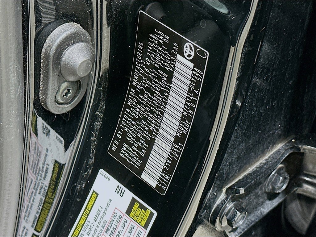 Used 2024 Toyota Corolla SE image 30