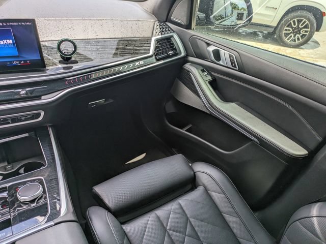 Used 2024 BMW X5 sDrive40i w/ M Sport Package RWD image 18