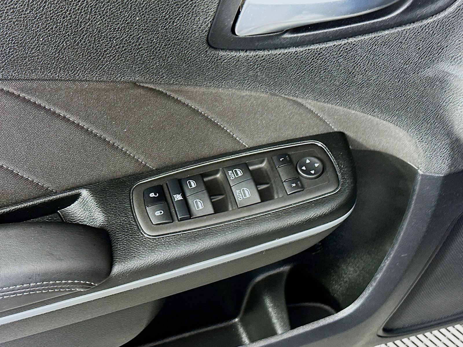 Used 2023 Dodge Charger Scat Pack RWD image 17