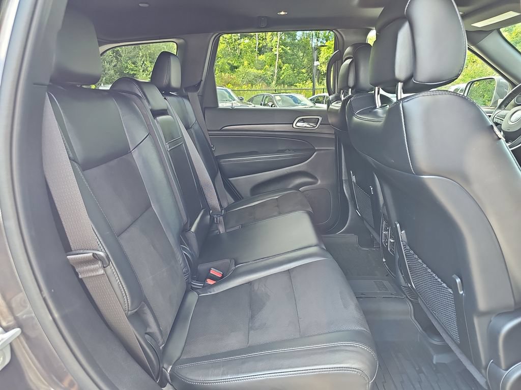 Used 2020 Jeep Grand Cherokee Laredo w/ Quick Order Package 2BN North AWD/4WD image 28