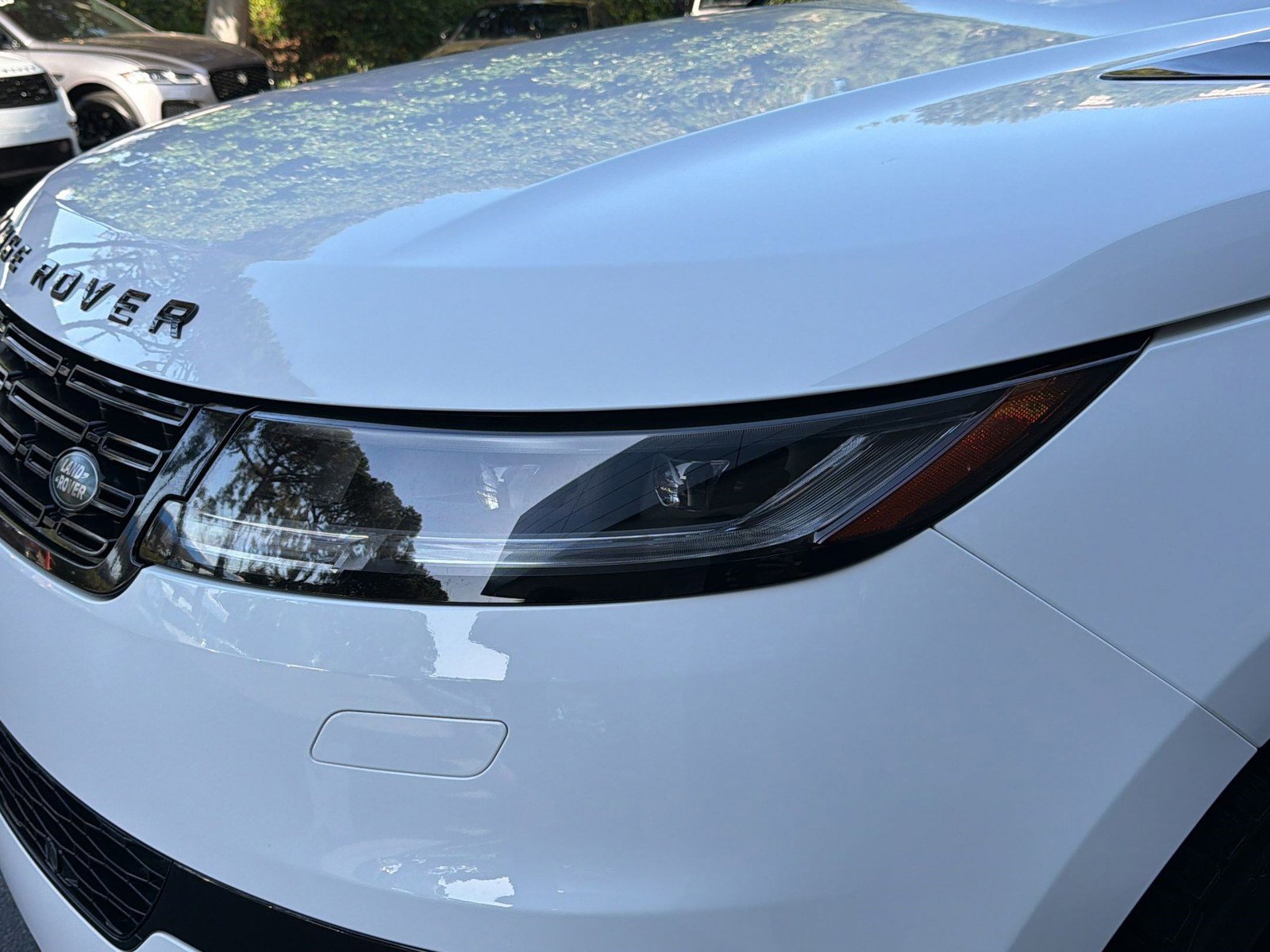 Used 2023 Land Rover Range Rover Sport SE image 11