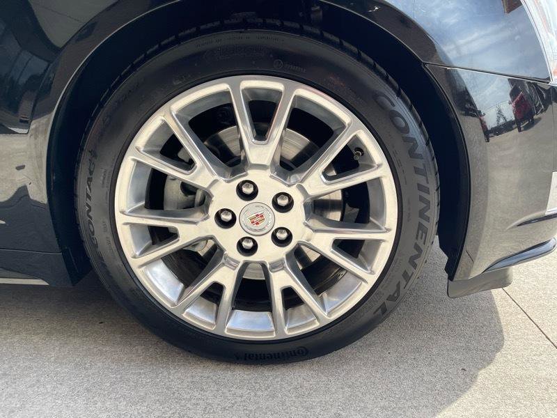 Used 2013 Cadillac CTS Premium w/ CTS Touring Package image 18