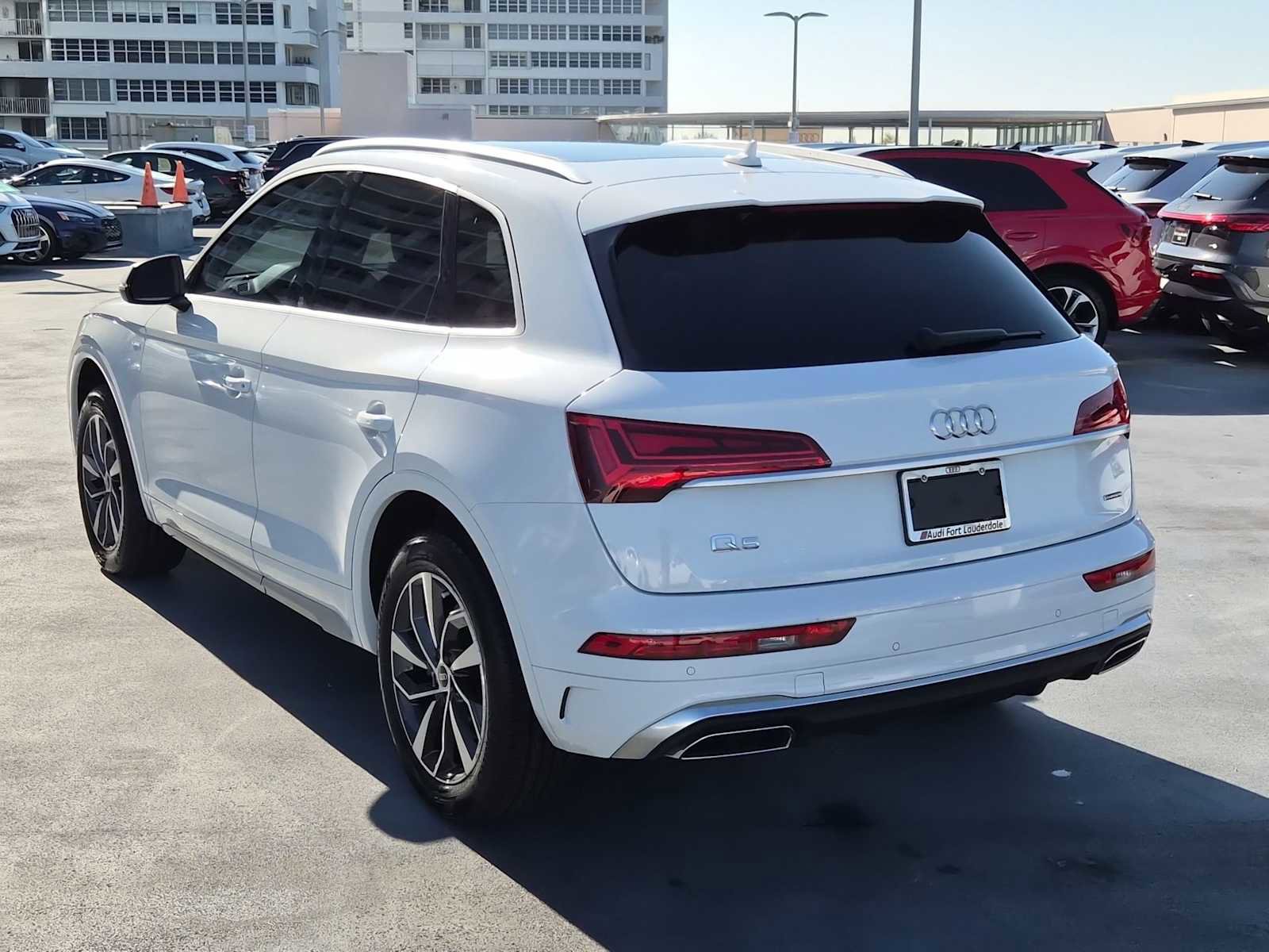 Certified 2022 Audi Q5 2.0T Premium image 4