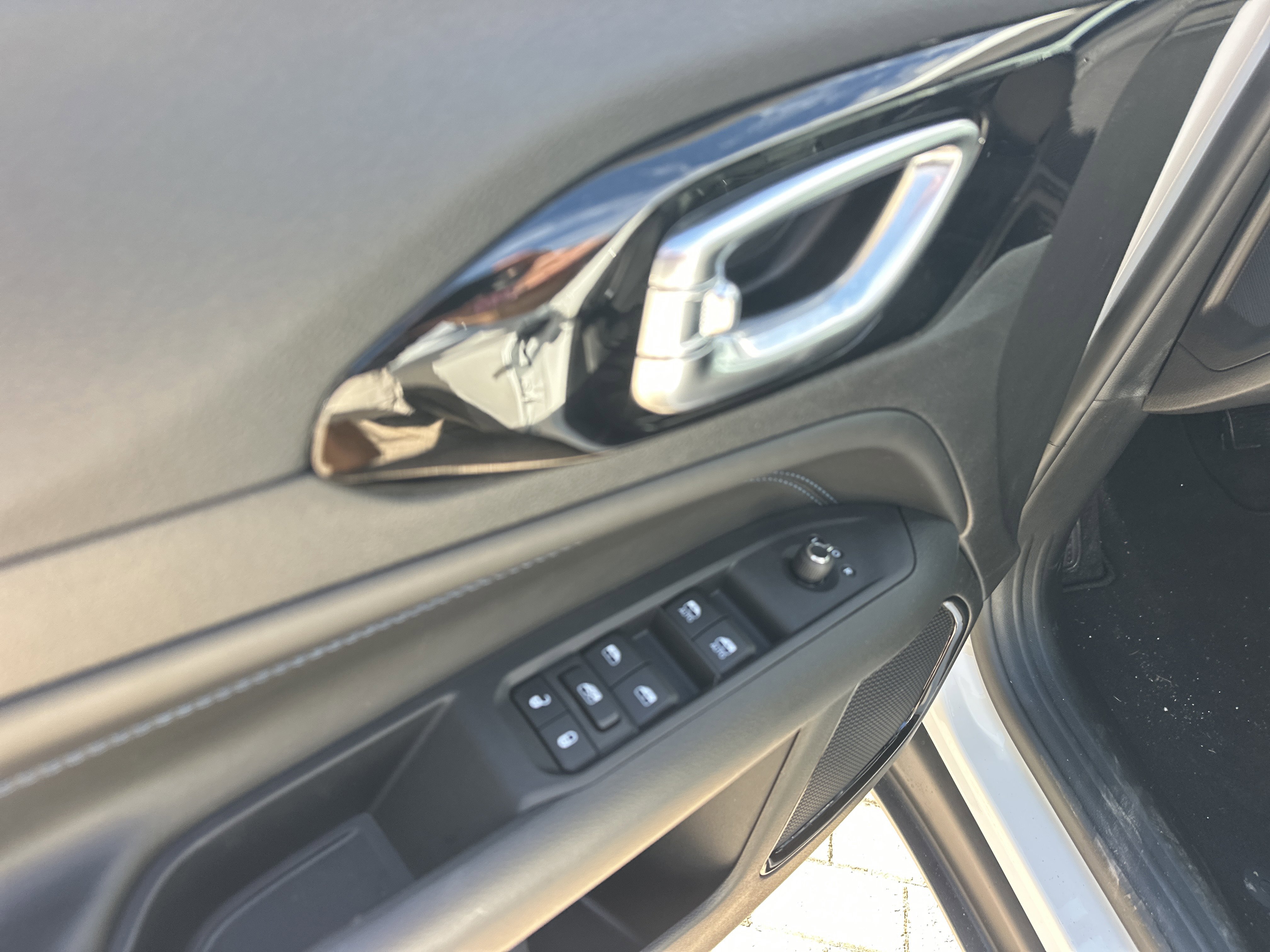 New 2026 Jeep Compass Latitude image 16