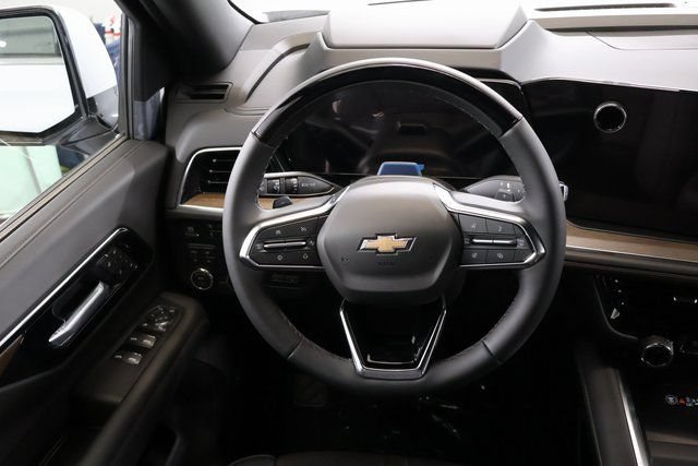 New 2026 Chevrolet Suburban High Country AWD/4WD image 19