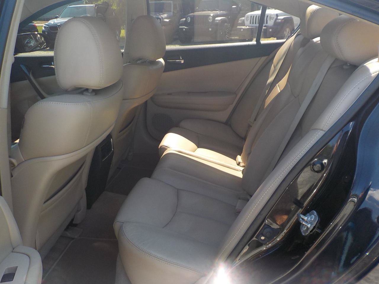Used 2012 Nissan Maxima 3.5 SV w/ Premium Pkg FWD image 21