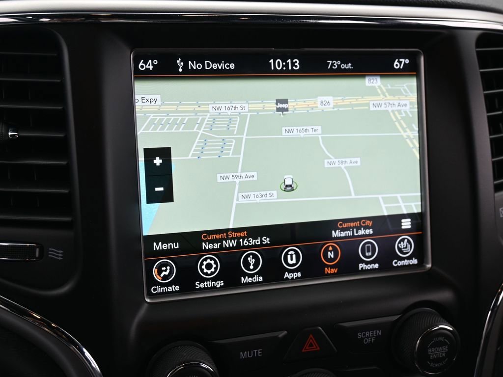 Used 2018 Jeep Grand Cherokee Altitude image 18