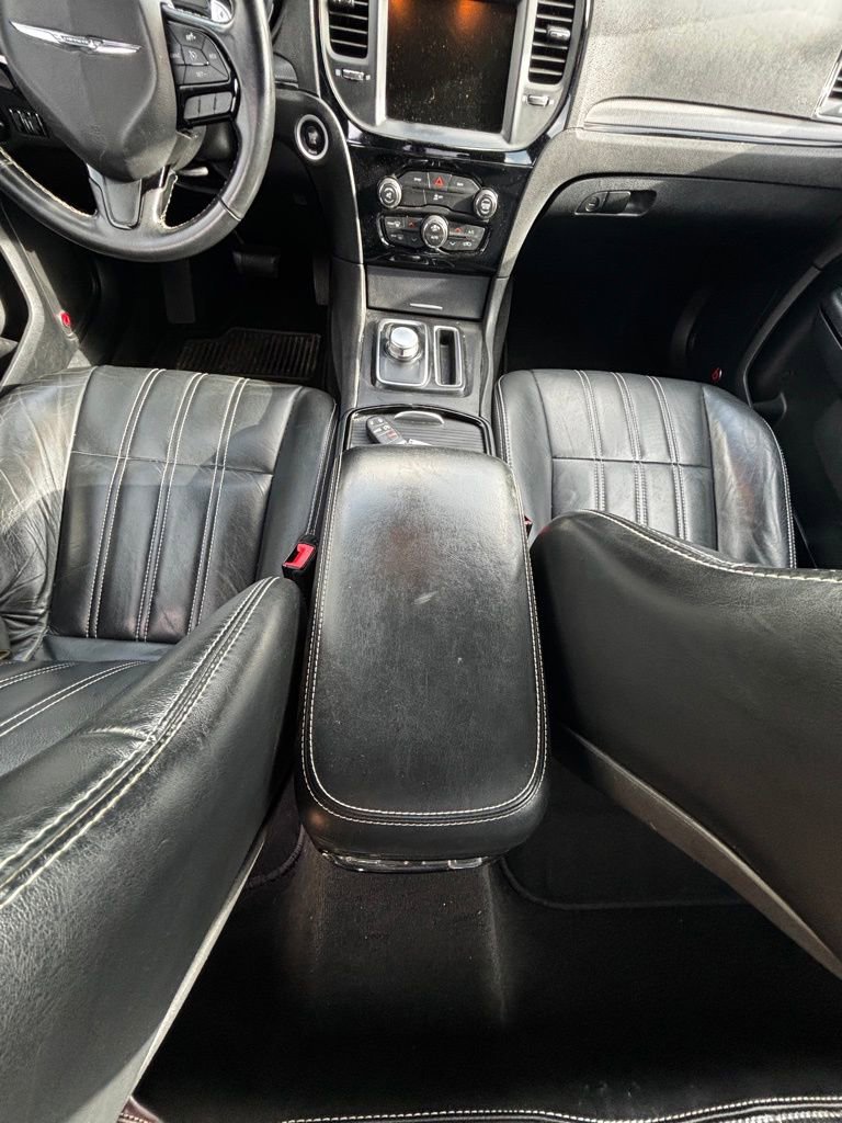Used 2015 Chrysler 300 S image 13