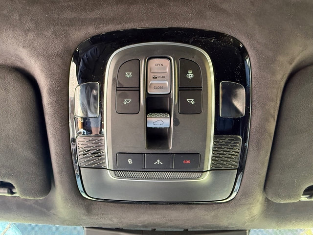 Used 2020 Hyundai Palisade Limited image 36